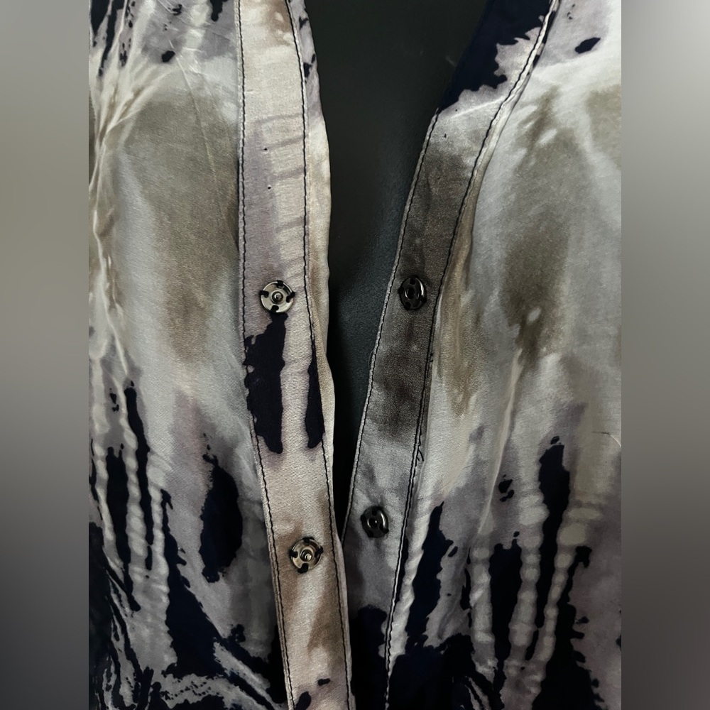 Alberto Makali Navy and Beige Silk Blouse size M - Picture 9 of 15